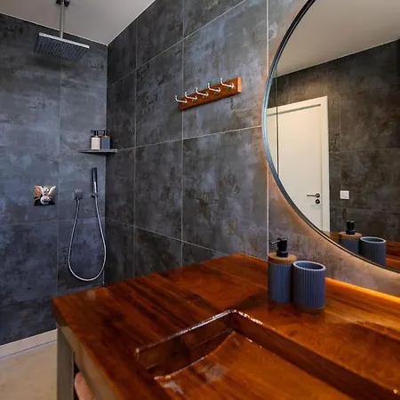 Beachside - Casa Aboleon Vila *