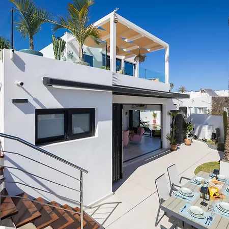 Beachside - Casa Aboleon *