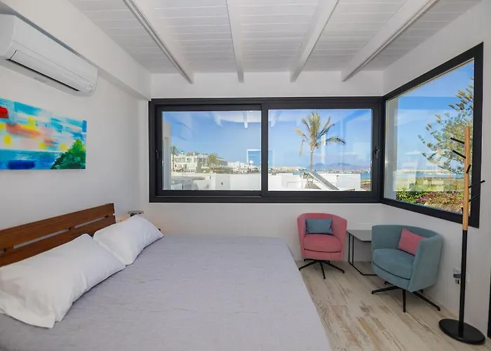 Beachside - Casa Aboleon