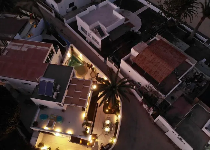 Villa Beachside - Casa Aboleon *